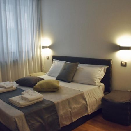 Les 3 Chambres Lecce Exterior photo
